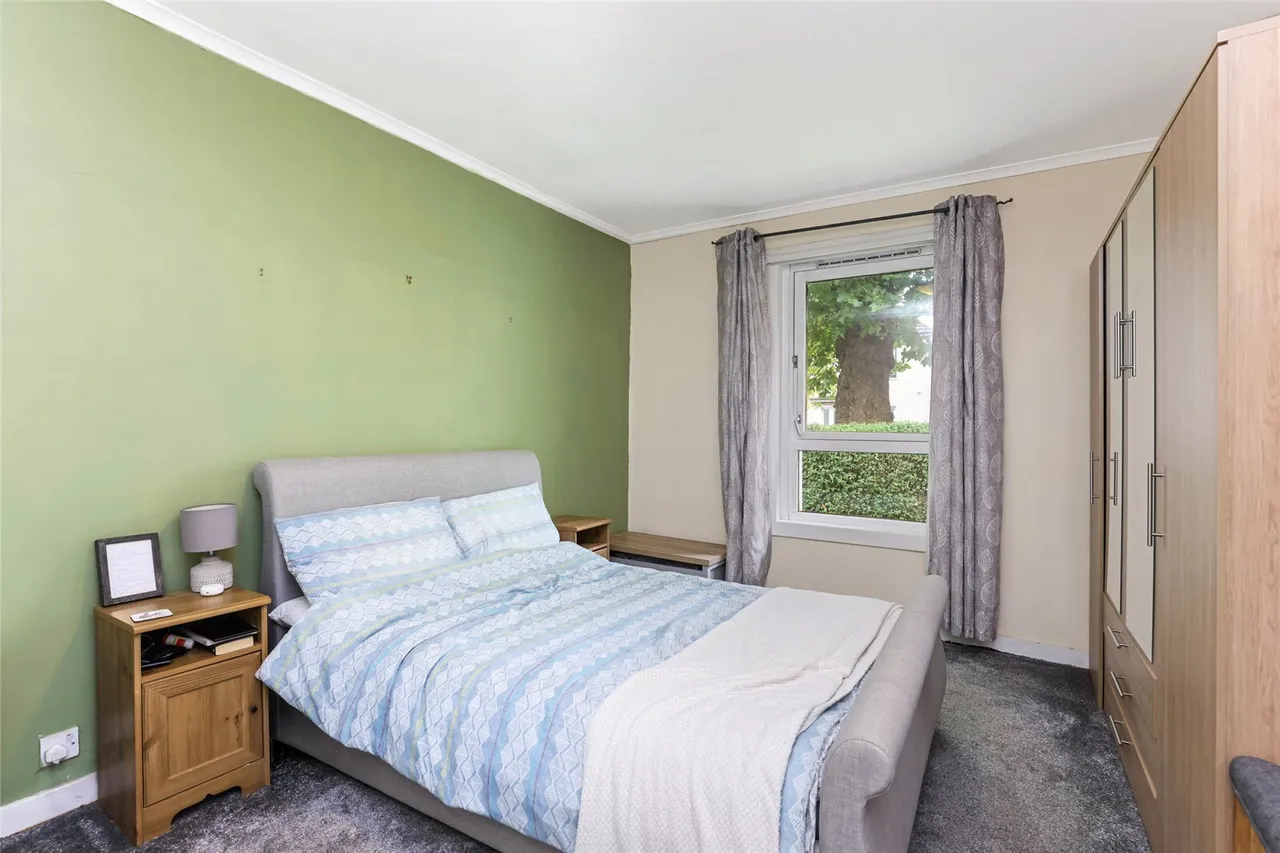 Burghead Drive, Glasgow, G51, photo 10