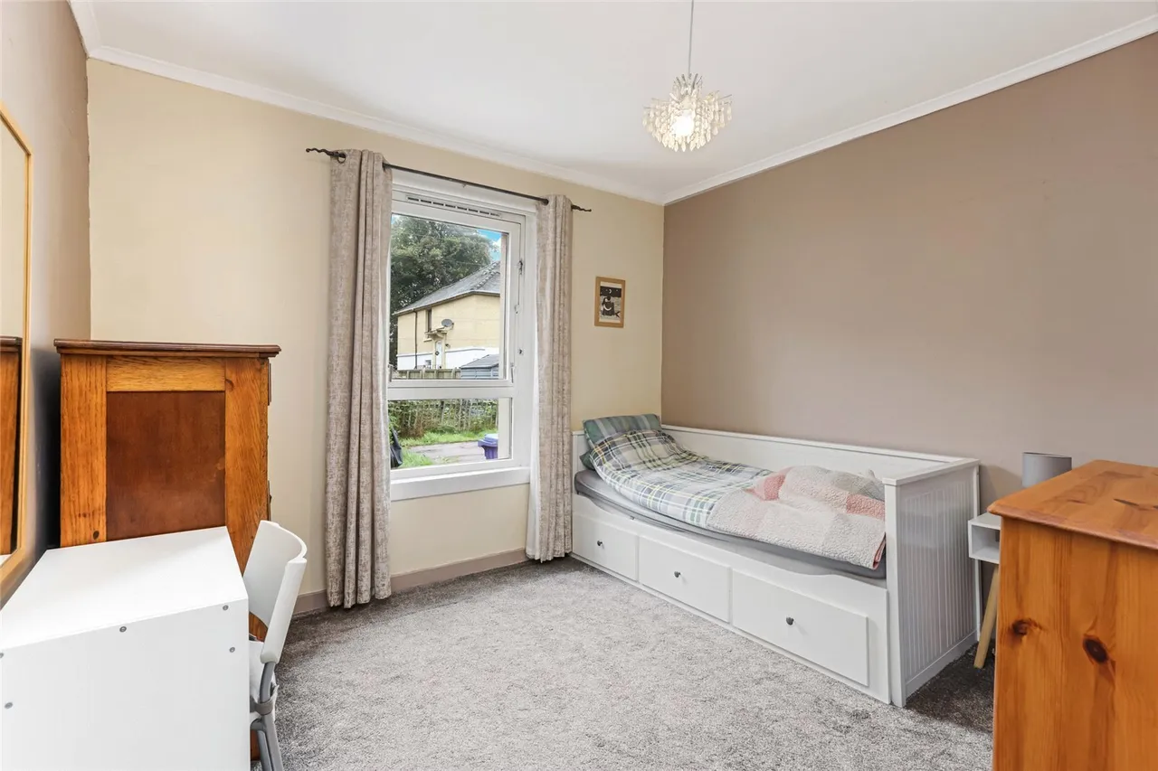Burghead Drive, Glasgow, G51, photo 12