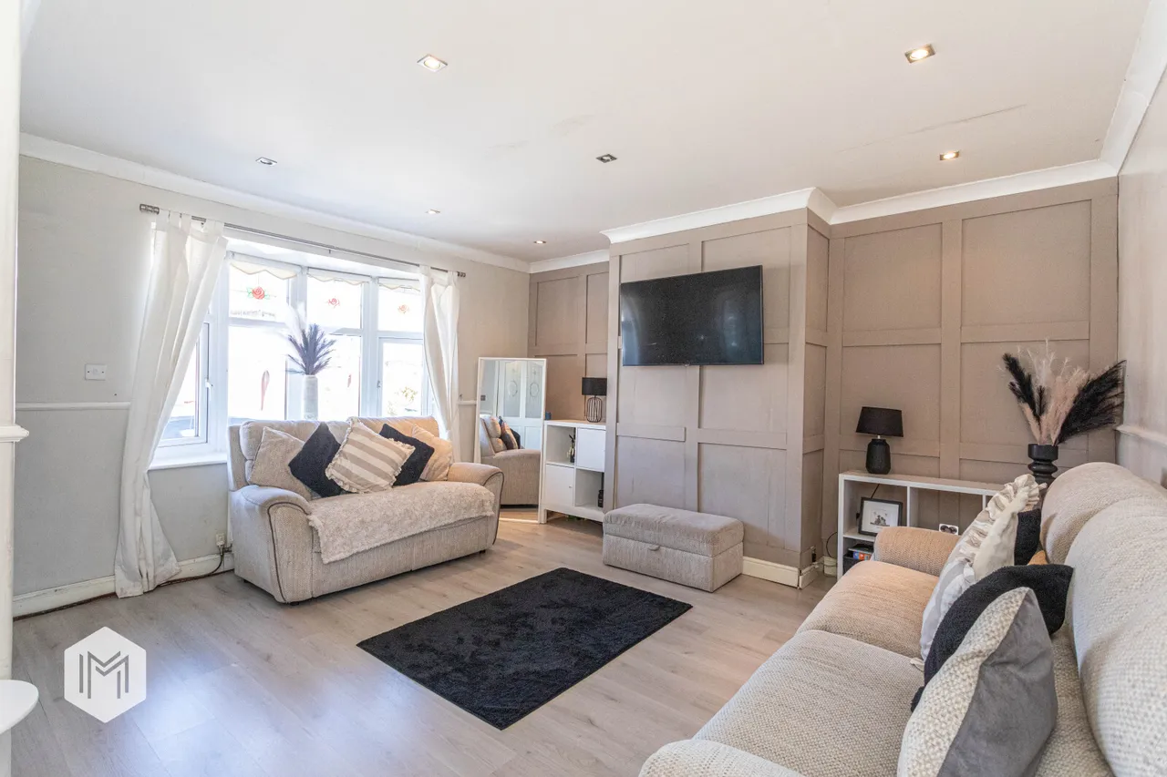 Lupin Avenue, Farnworth, Bolton, BL4 0EP, photo 4