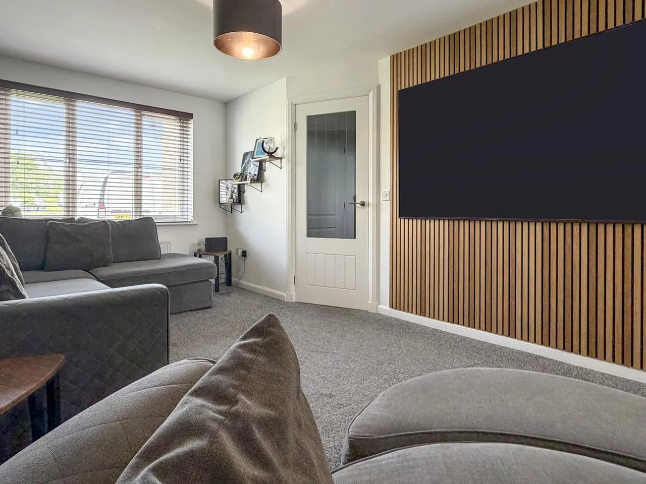 Dove Court, Elgin, photo 4