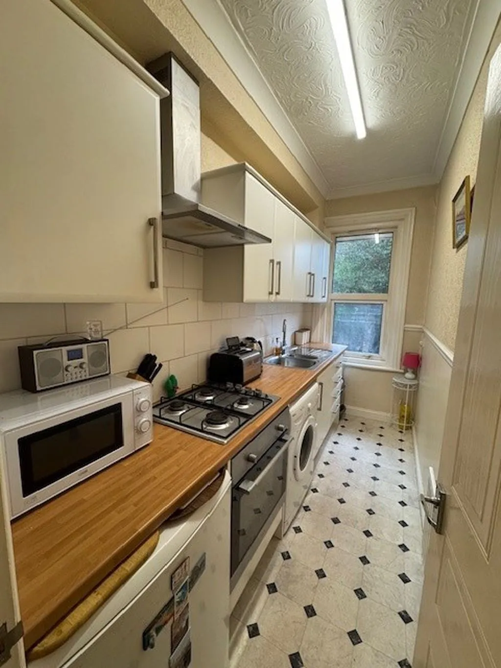 Portchester Road, Bournemouth, BH8, photo 3
