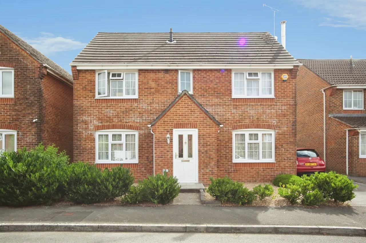 4 bed house for sale — Clos Nanteos, Pontprennau, Cardiff