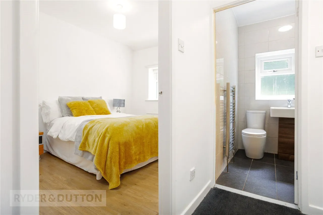 Oldham Road, Denshaw, OL3, photo 11