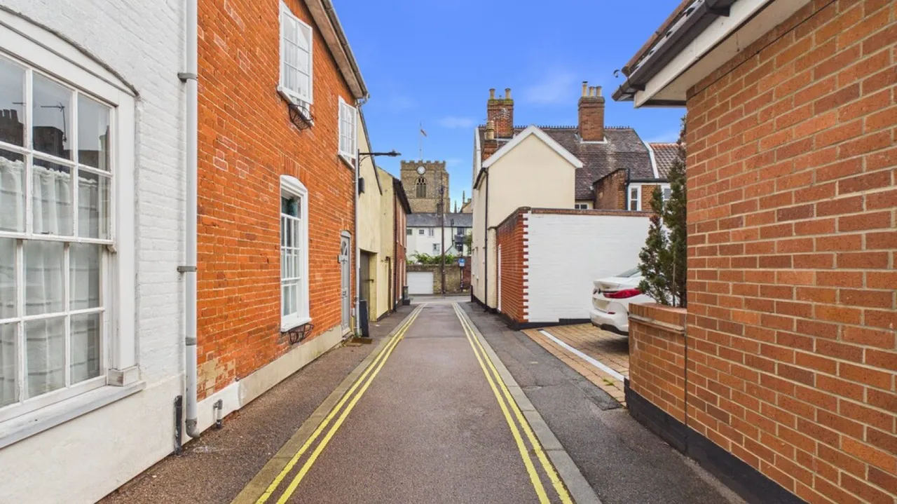 Church Walks, Bury St Edmunds, Suffolk, photo 8