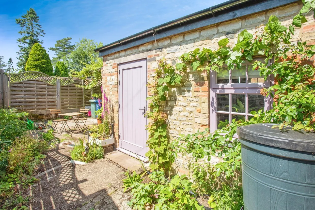 Fulwell Road, Buckingham, MK18, photo 13