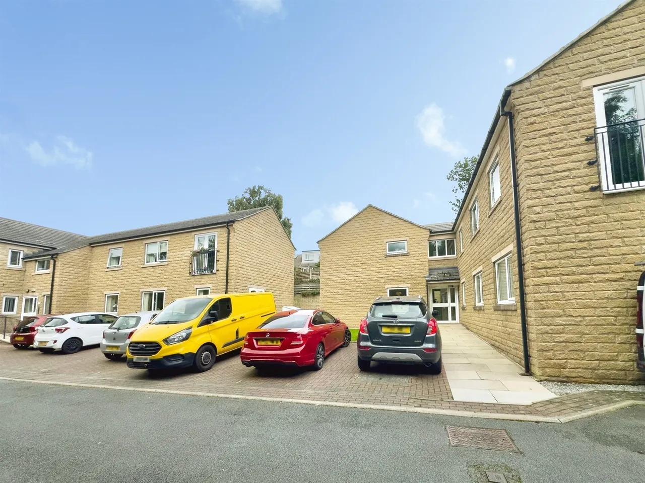 Sleningford Road, Bingley, BD16, photo 18