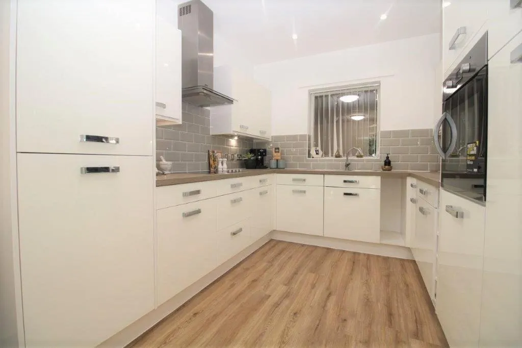 Plot 8, St Edmunds Way, Hauxton, Cambridge, CB22 5GA, photo 6