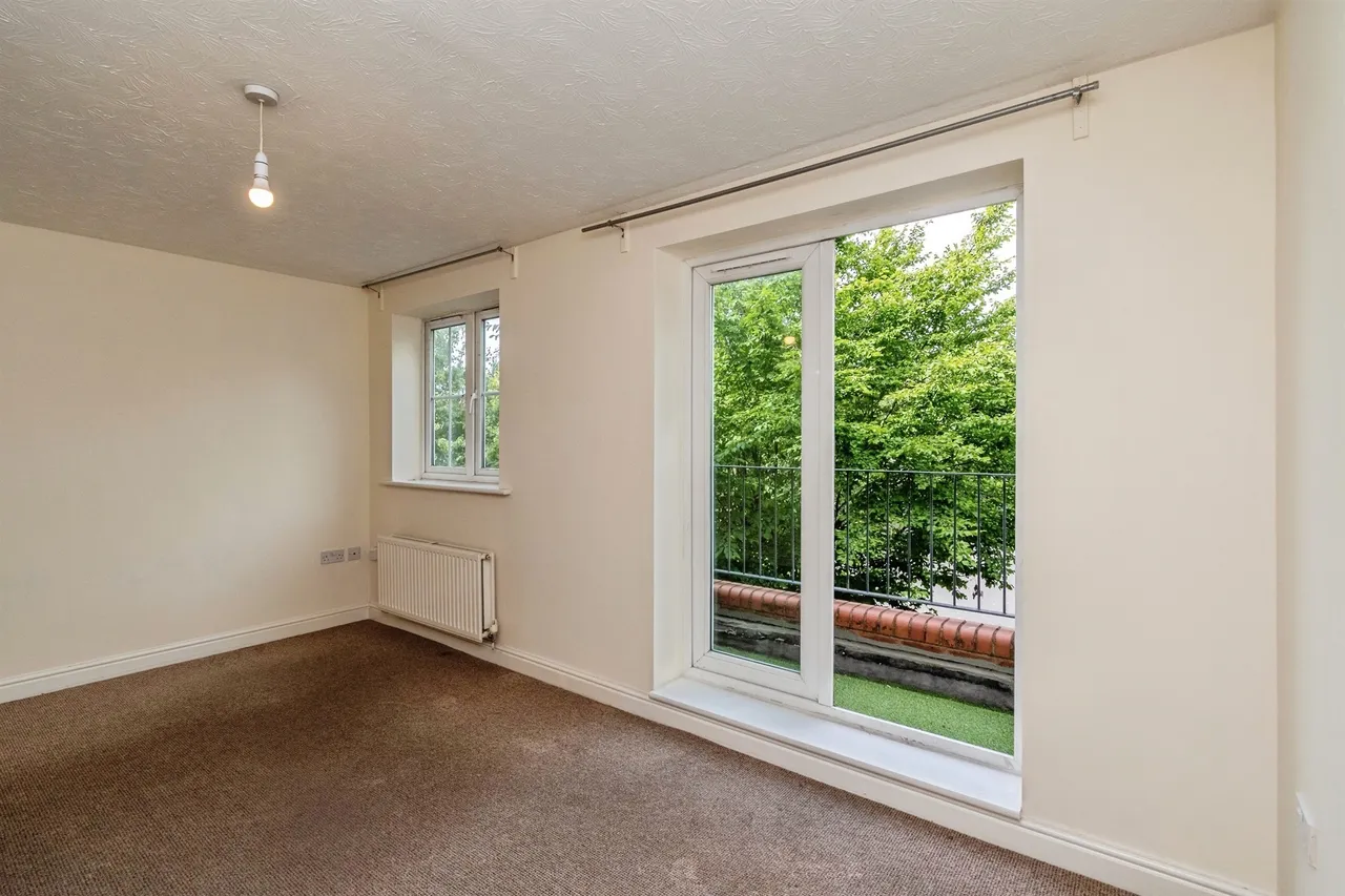 Waterfront Way, Walsall, WS2, photo 6