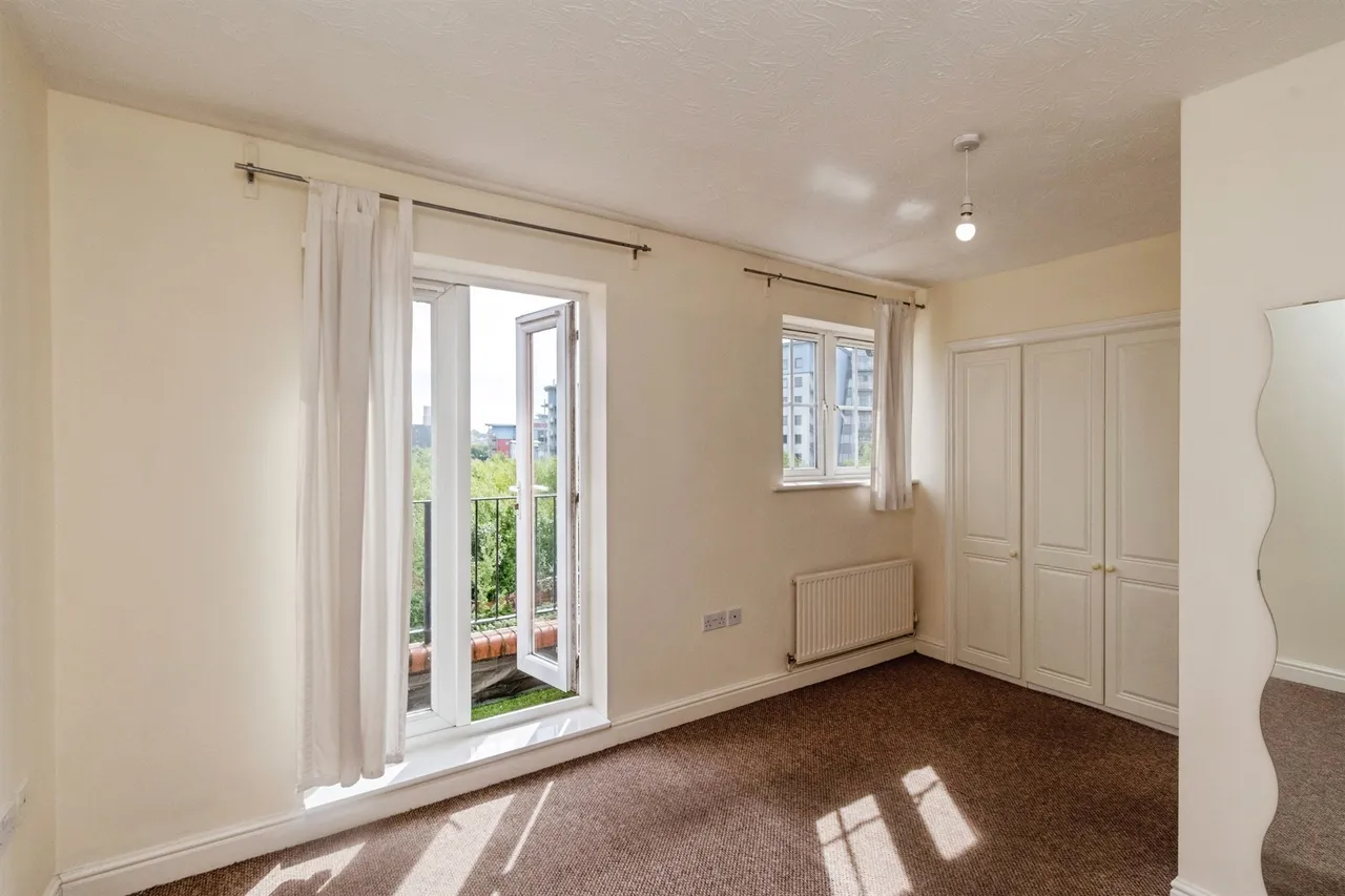 Waterfront Way, Walsall, WS2, photo 12