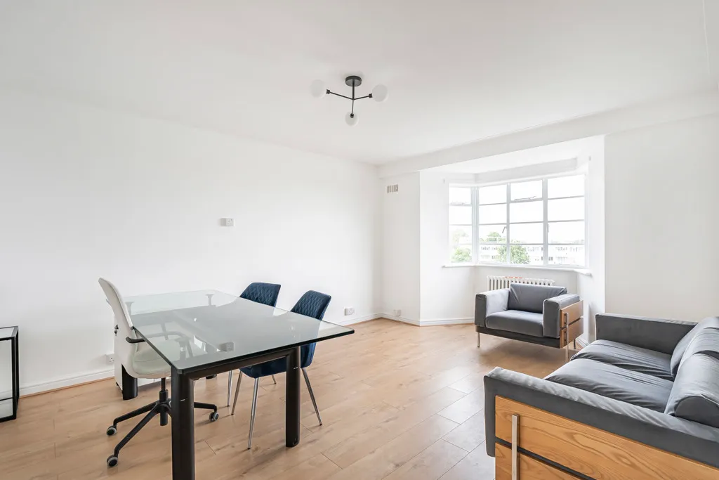 Corner Fielde, Streatham Hill, SW2, photo 2