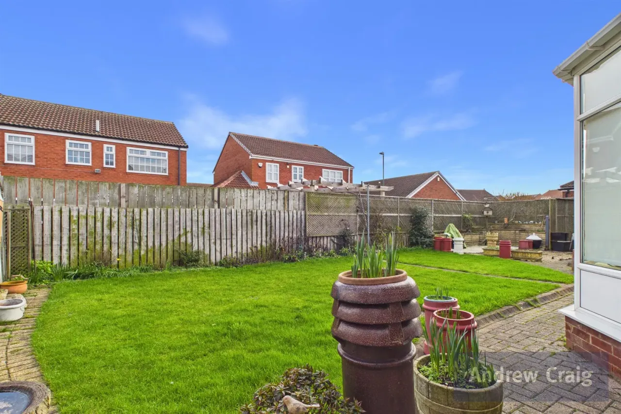 Braemar Drive, South Shields, NE34, photo 19