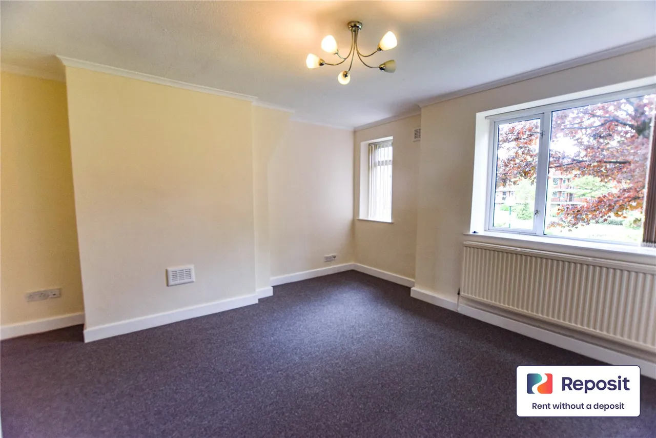 Redmires Court, St James Park, M5, photo 3