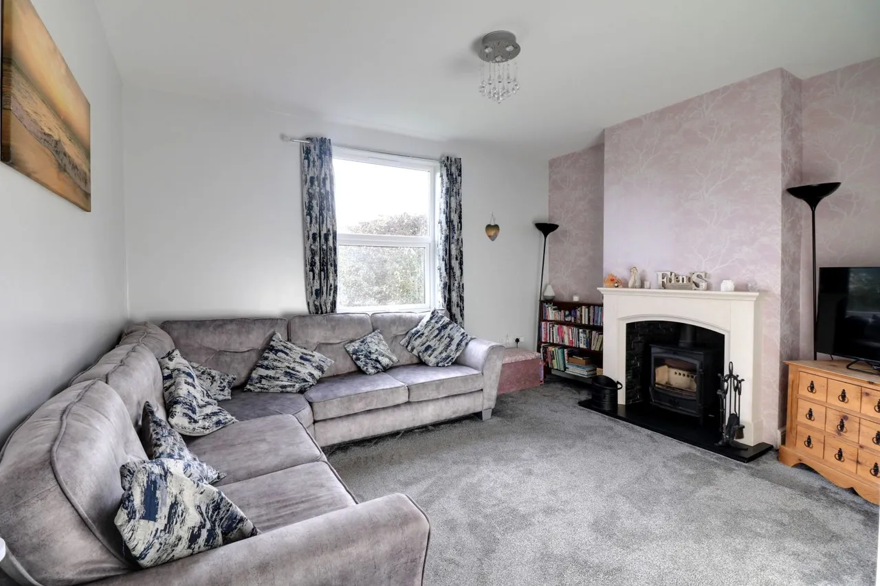 White Gap Lane, High Hunsley, HU20, photo 5