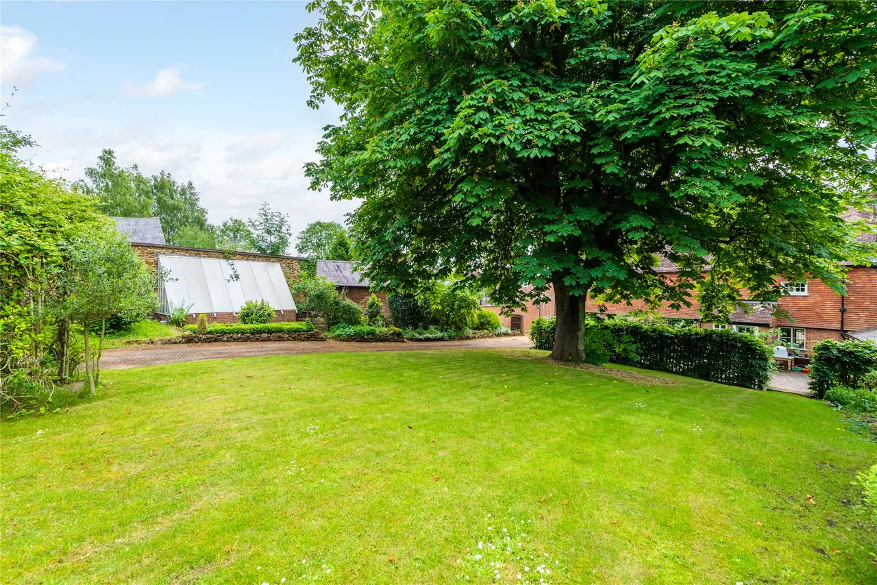 Watling Street, Little Brickhill, MK17, photo 20