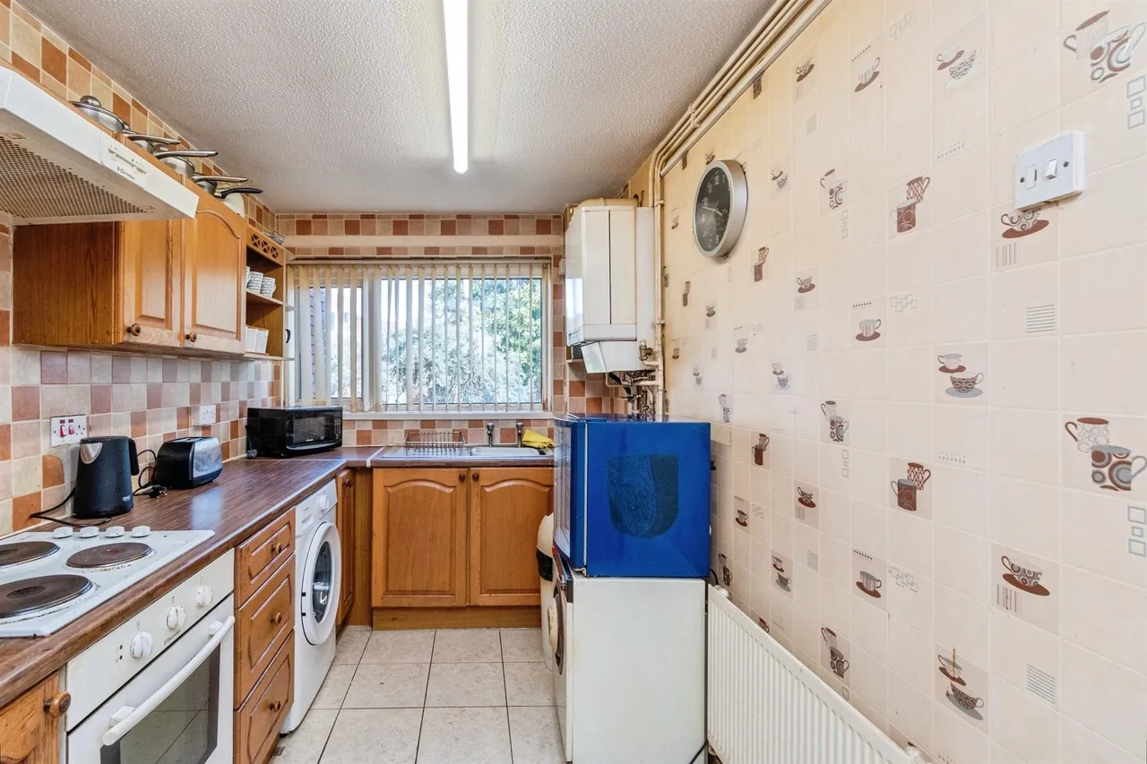 Spring Street, Ocker Hill, DY4, photo 10