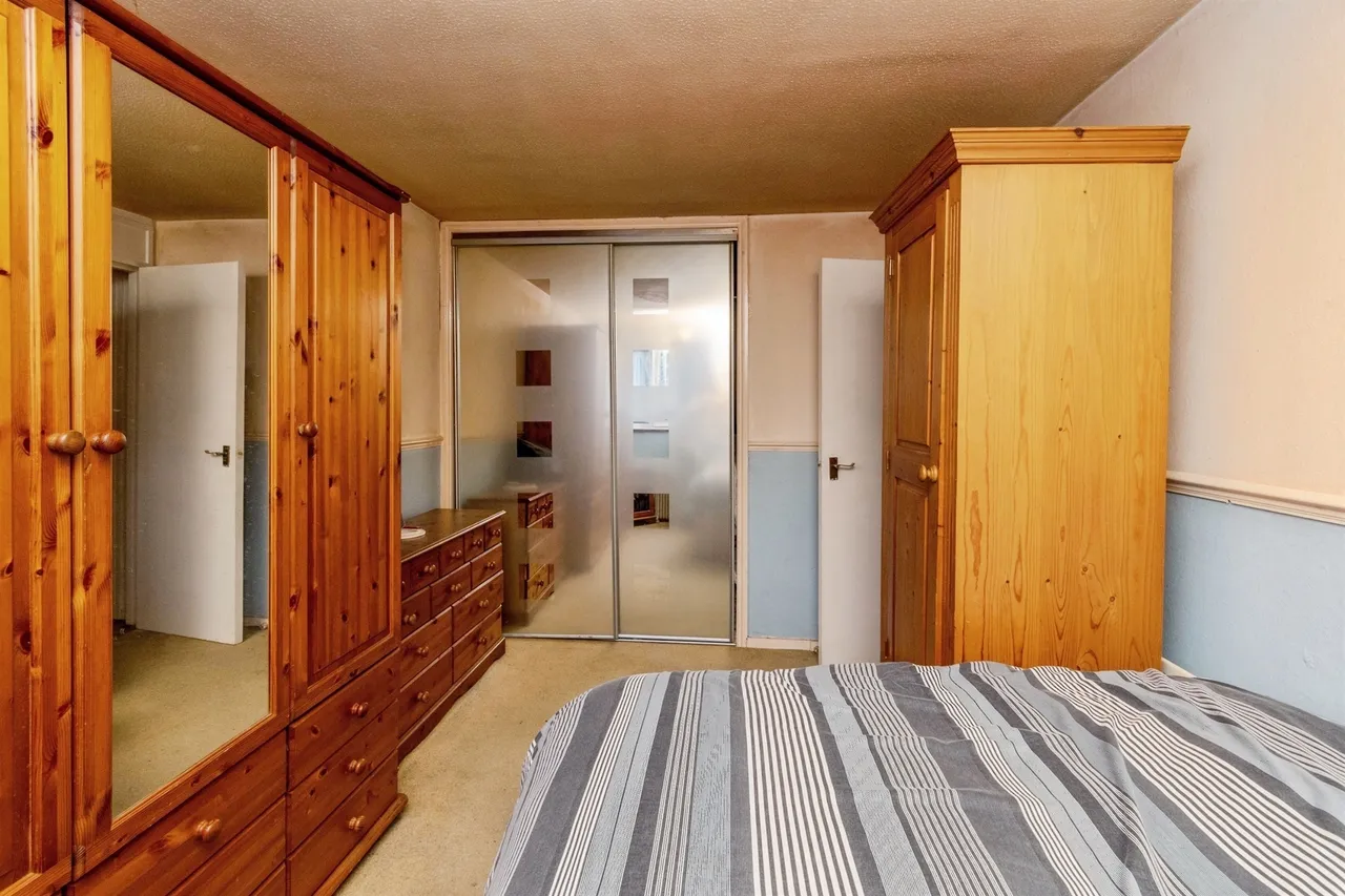 Spring Street, Ocker Hill, DY4, photo 3