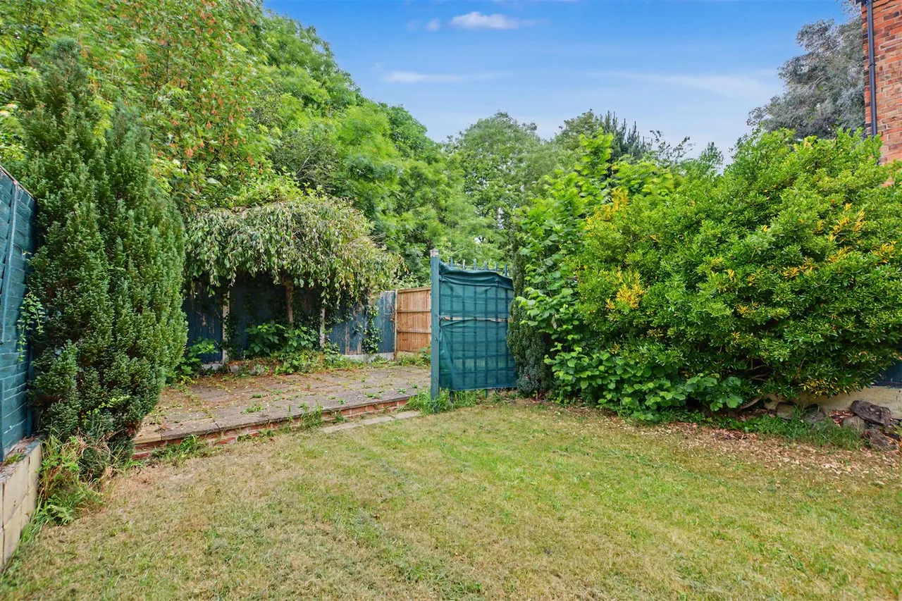 Worrall Avenue, Long Eaton, NG10, photo 4