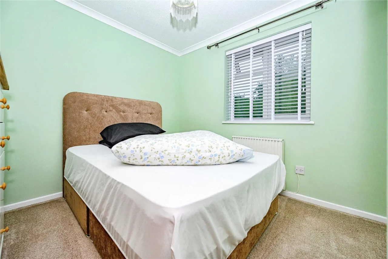 Milton Way, Houghton Regis, Dunstable, Bedfordshire, LU5, photo 5