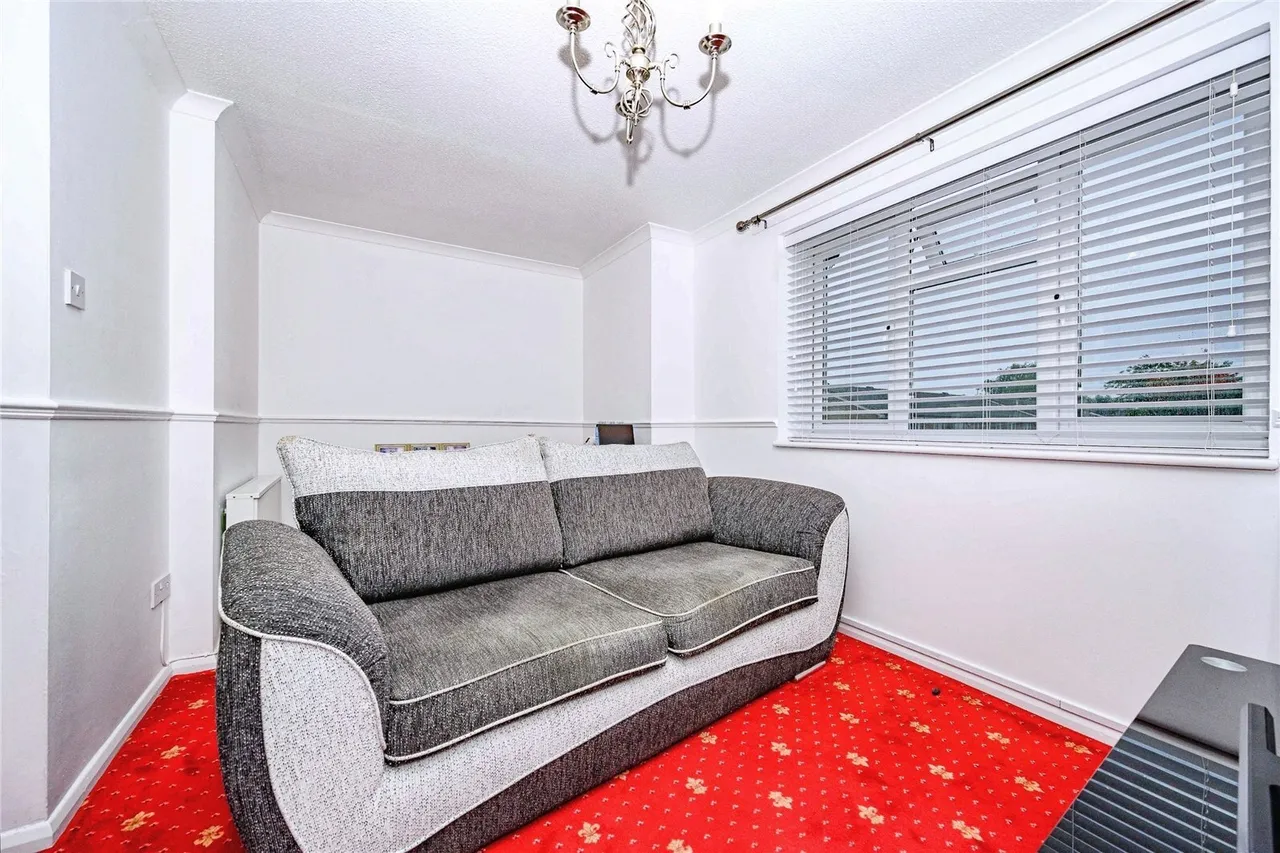 Milton Way, Houghton Regis, Dunstable, Bedfordshire, LU5, photo 3