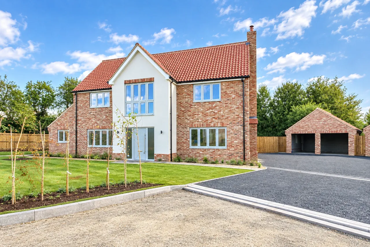 4 bed house for sale, Hester Place, Badwell Ash