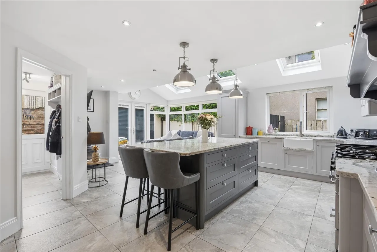 Cregagh Road, Upper Knockbreda, BT6, photo 11