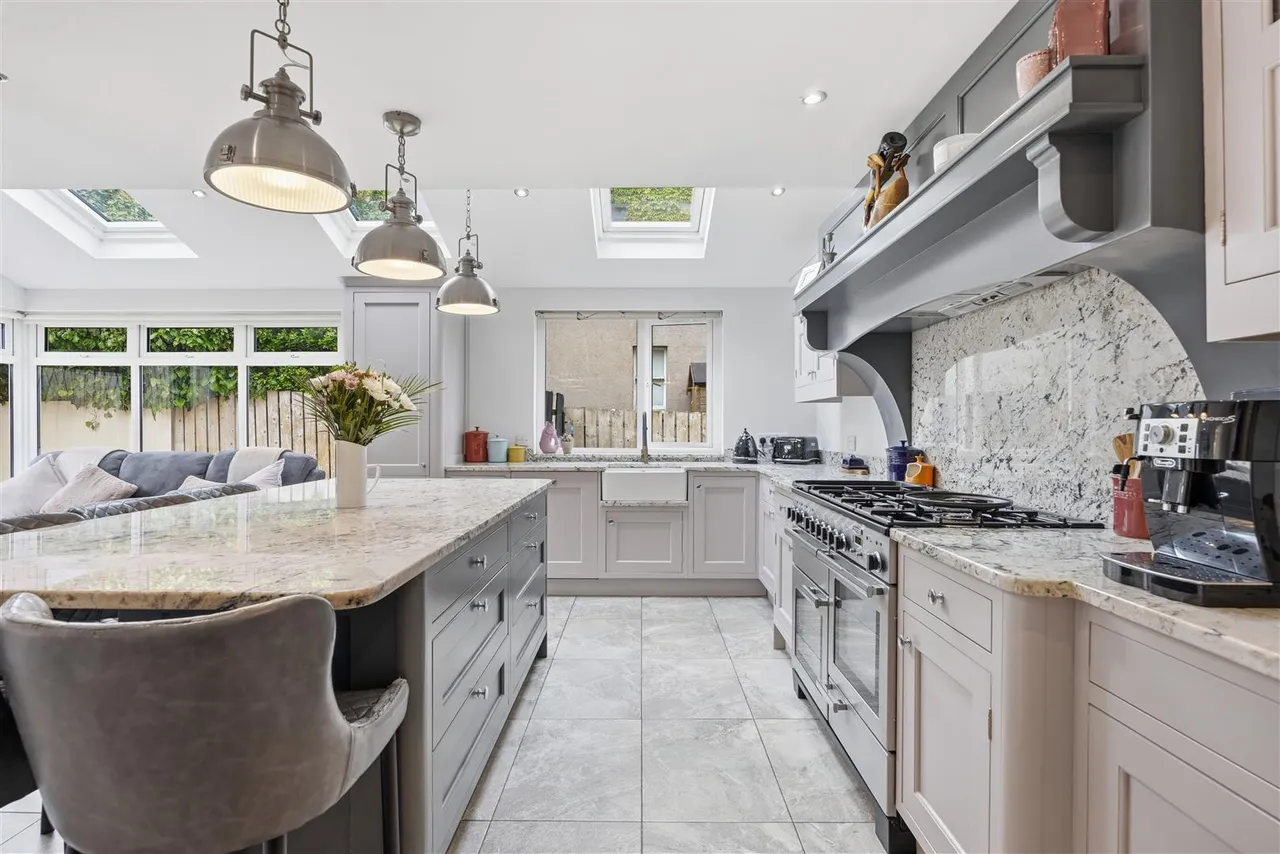 Cregagh Road, Upper Knockbreda, BT6, photo 12