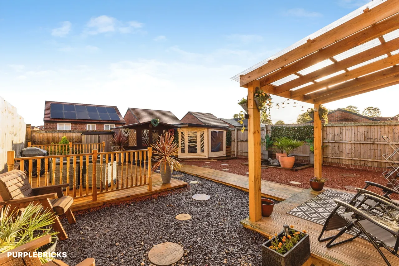 Colliers Gardens, Llay, LL12, photo 21