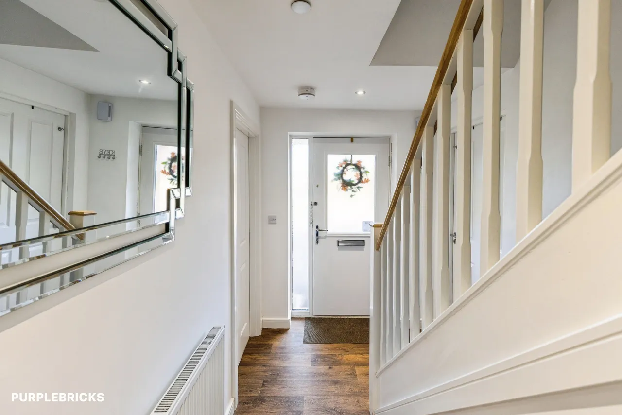 Colliers Gardens, Llay, LL12, photo 9