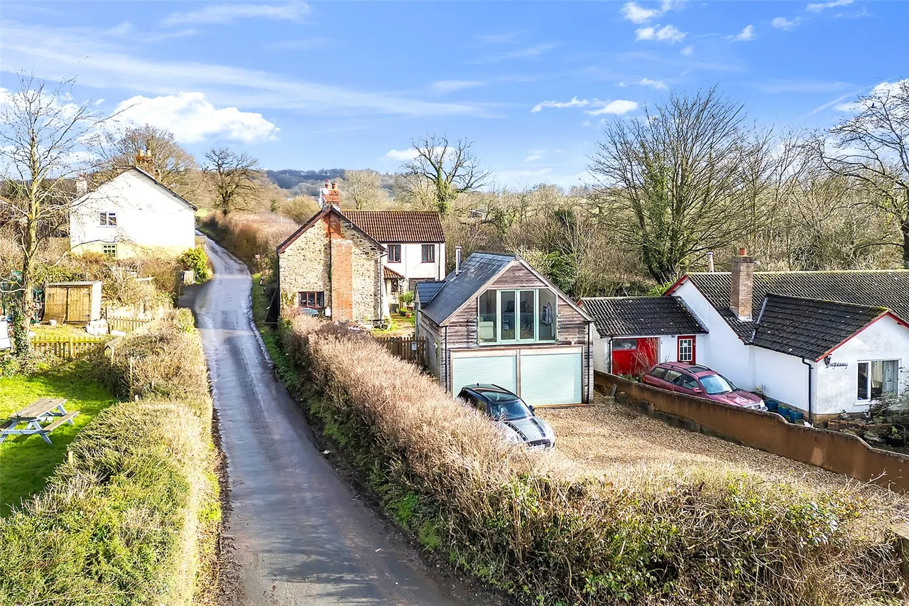 Payhembury, Honiton, Devon, EX14 3JF, photo 2