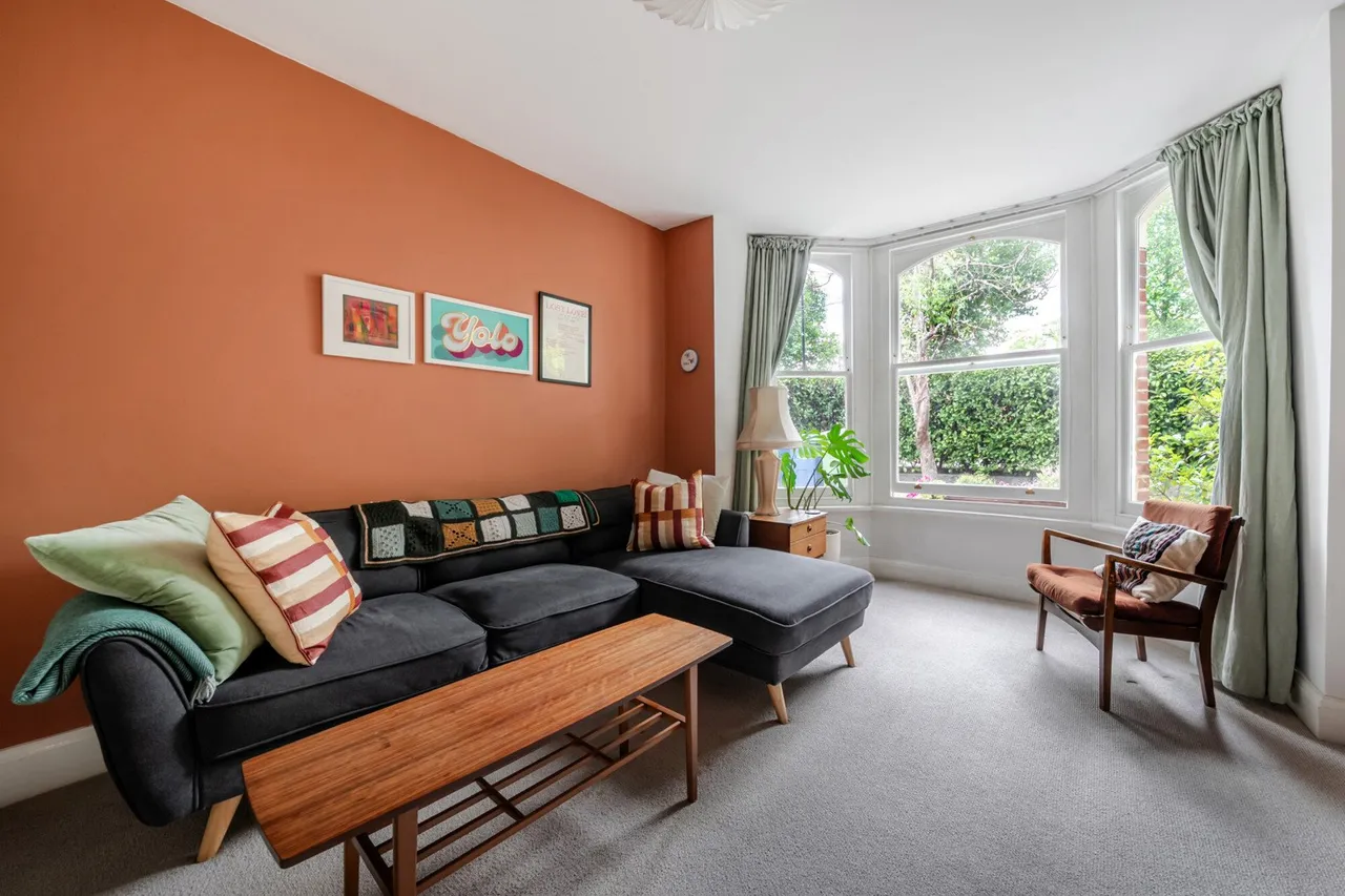 Lordship Lane, SE22, photo 2