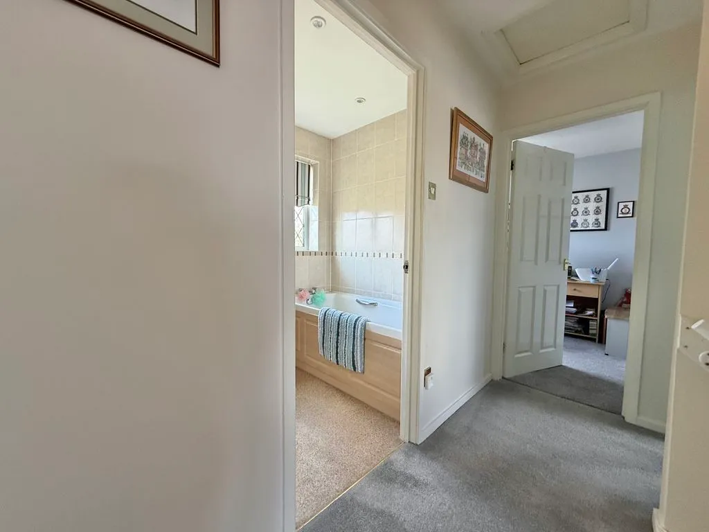 Oak Drive, Erdington, B23, photo 29