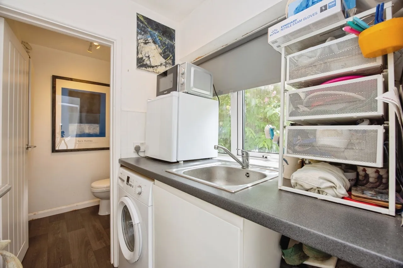 Sea Road, Carlyon Bay, PL25, photo 11