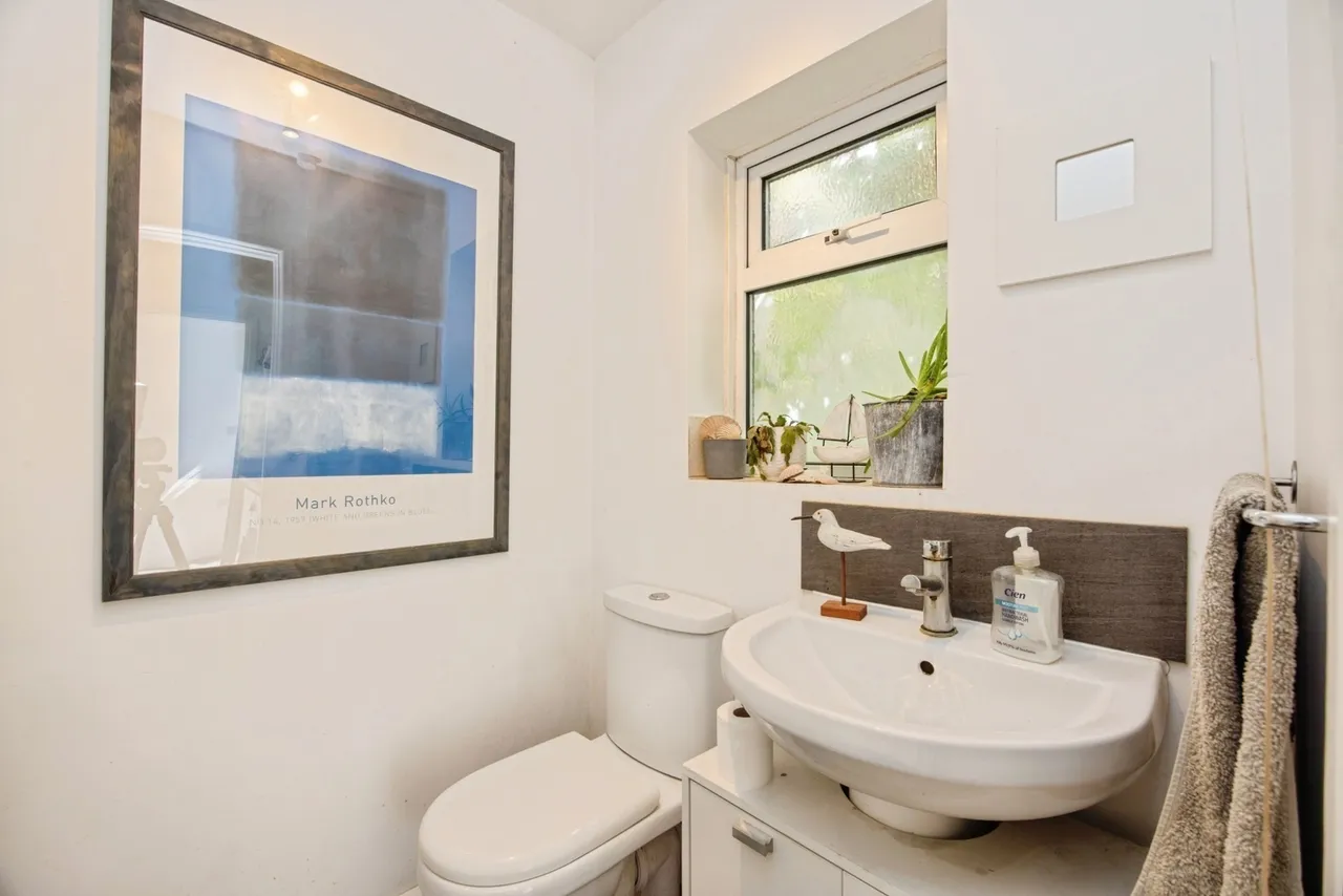 Sea Road, Carlyon Bay, PL25, photo 18