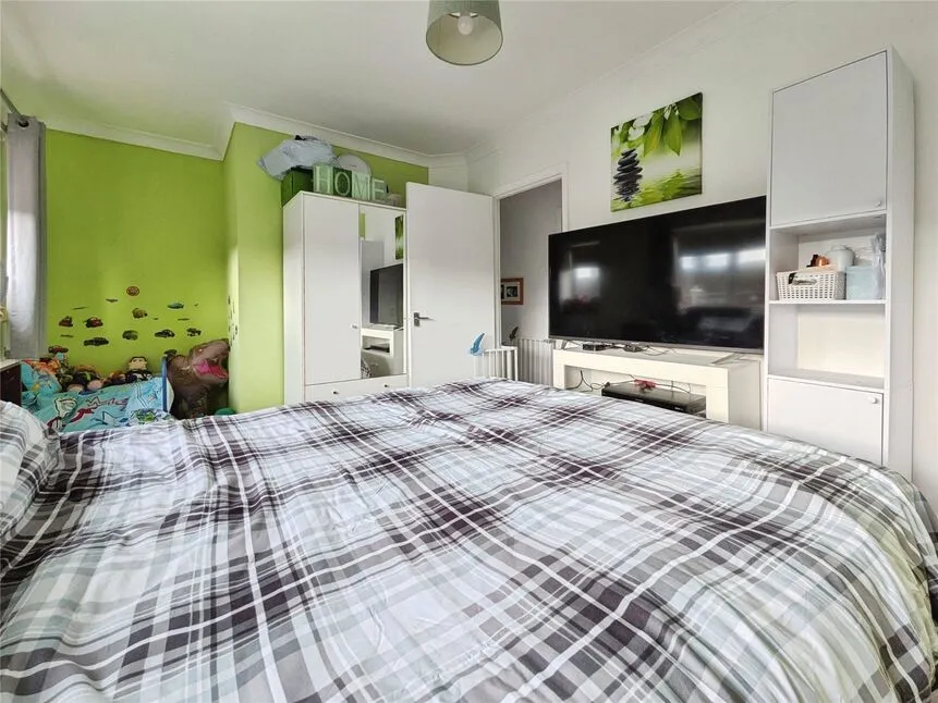 Chalk Road, Queenborough, Kent, ME11, photo 8