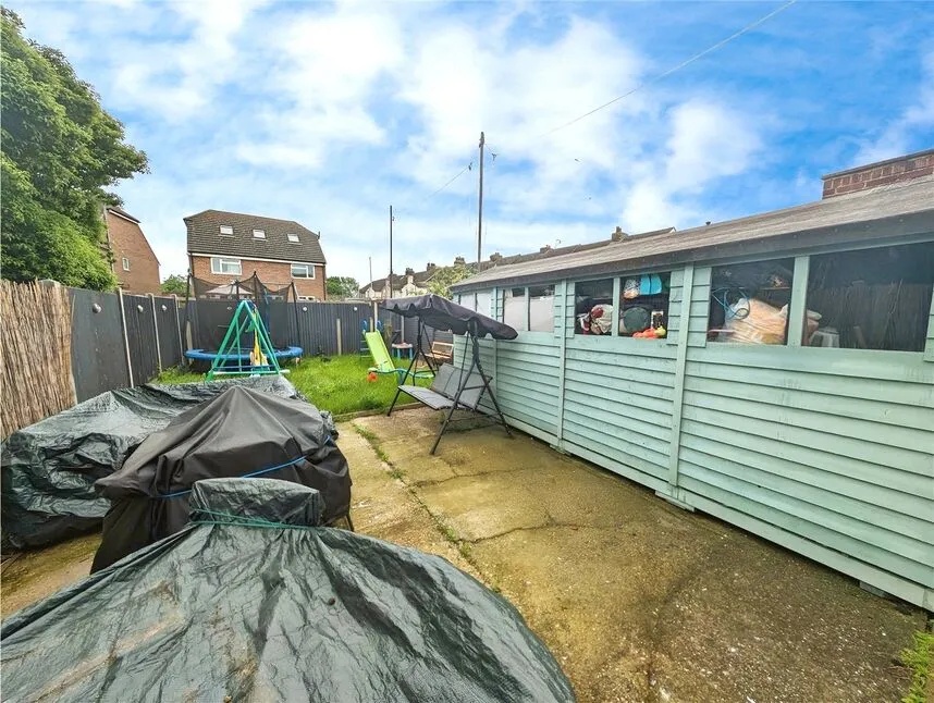 Chalk Road, Queenborough, Kent, ME11, photo 4