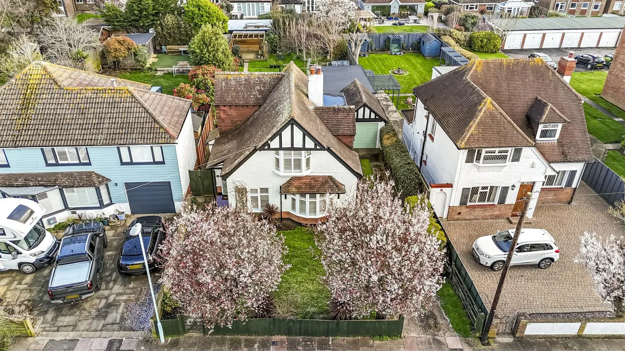 Brooklyn Avenue, Worthing, photo 24