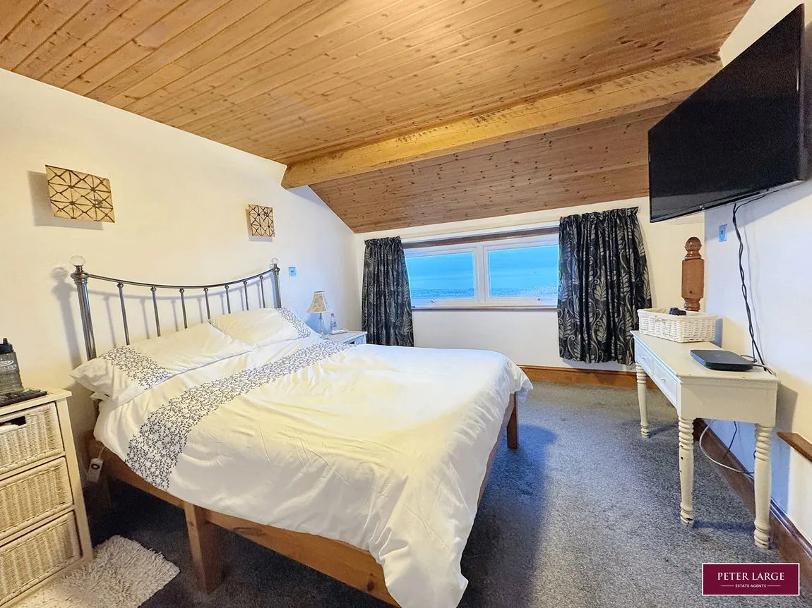 Penyffordd, Holywell, Flintshire, CH8 9HH, photo 16