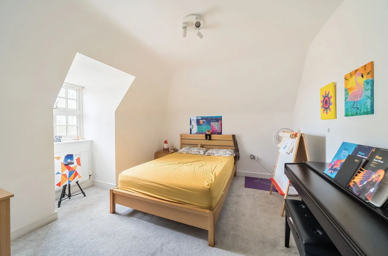 Collison Avenue, Barnet, Hertfordshire, EN5 3BQ, photo 11