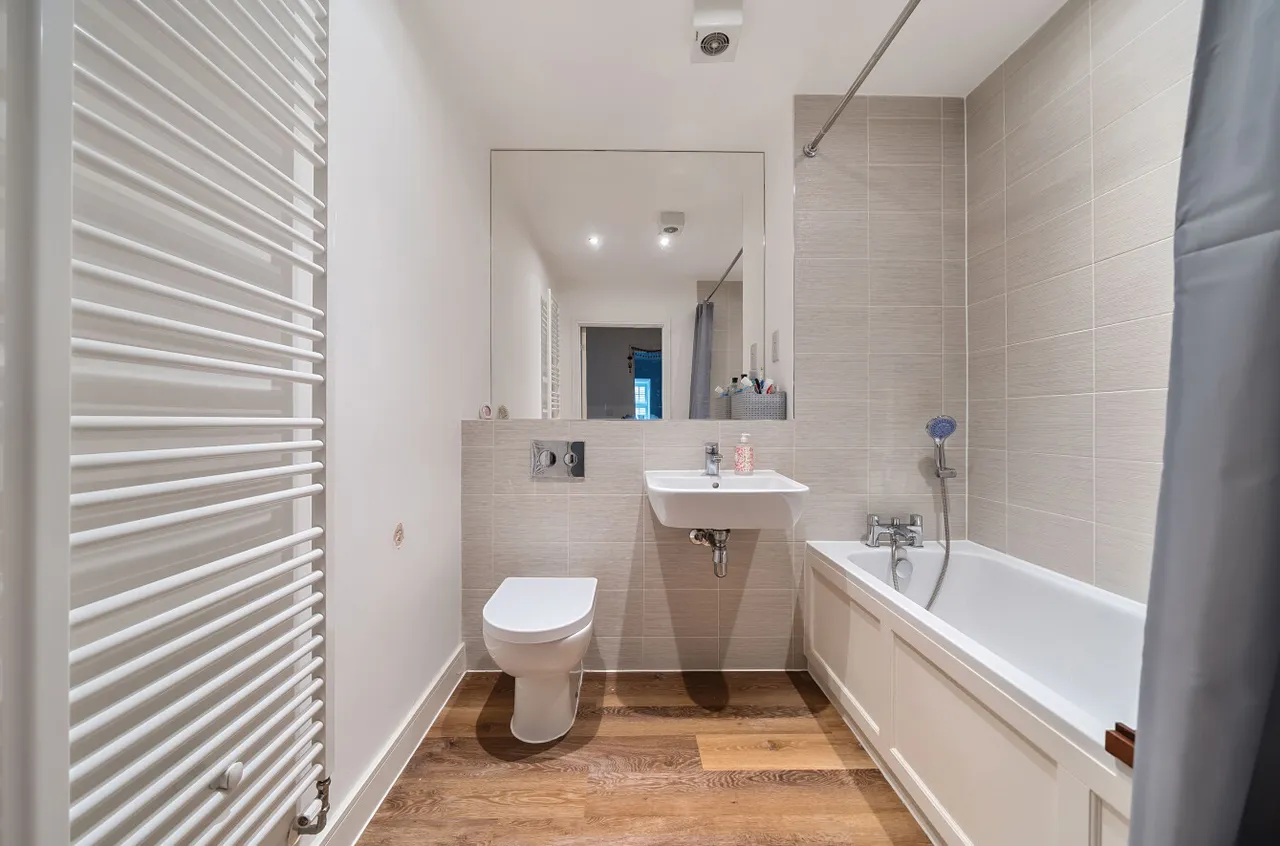 Collison Avenue, Barnet, Hertfordshire, EN5 3BQ, photo 13