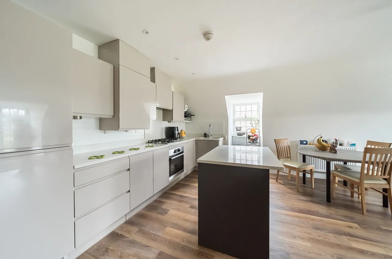 Collison Avenue, Barnet, Hertfordshire, EN5 3BQ, photo 6