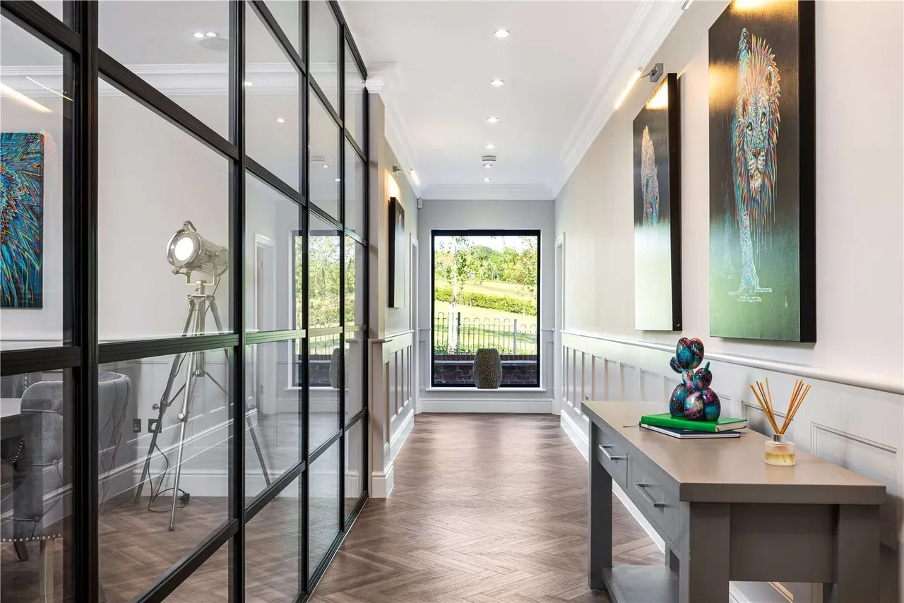 Pilgrims Way, Kemsing, Sevenoaks, Kent, TN15 6XA, photo 10