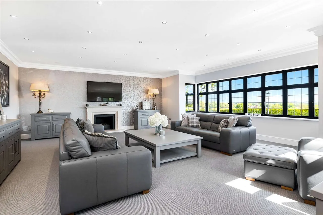 Pilgrims Way, Kemsing, Sevenoaks, Kent, TN15 6XA, photo 6