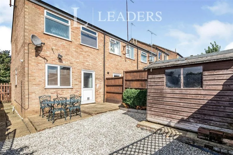 Fetlock Close, Clapham, MK41, photo 2