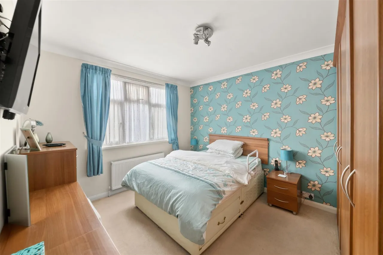 Heath Road, Hillingdon, photo 7