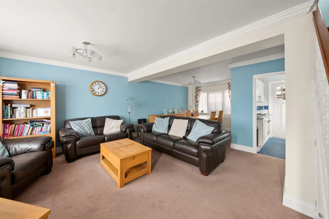 Heath Road, Hillingdon, photo 3