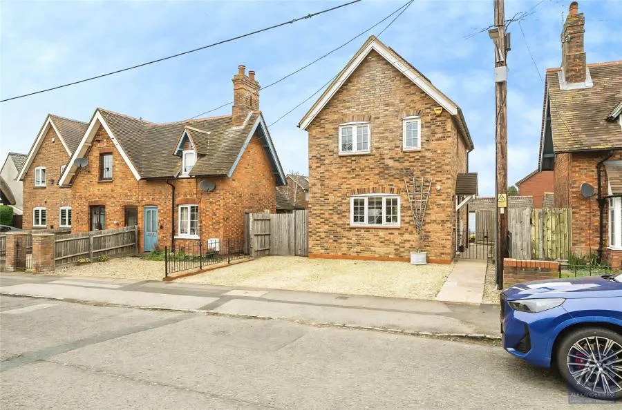 Queen Catherine Road, Steeple Claydon, MK18, photo 22