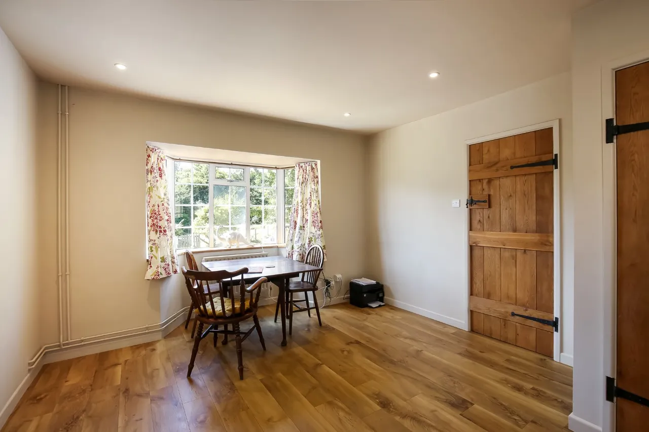 Church Lane, Middle Woodford, Salisbury, Wiltshire, SP4 6NP, photo 5
