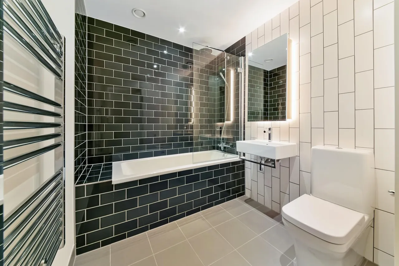 Carrick House, Royal Wharf, E16, photo 8
