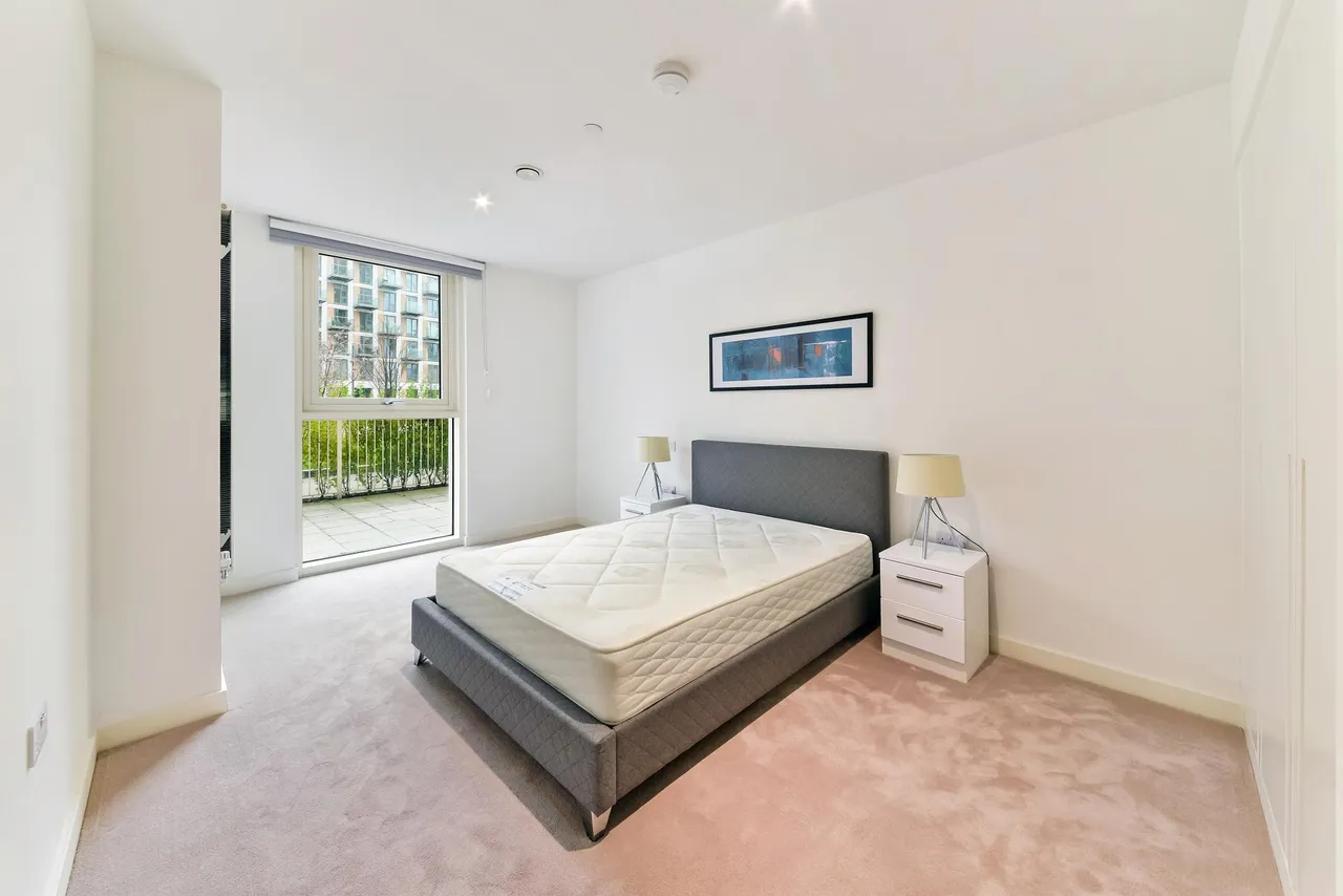 Carrick House, Royal Wharf, E16, photo 7