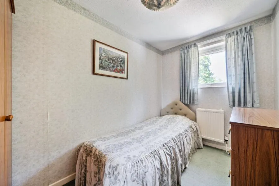 Pensclose, Witney, OX28, photo 9